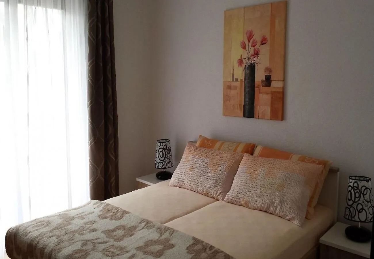 Apartment Dragica 马林斯卡